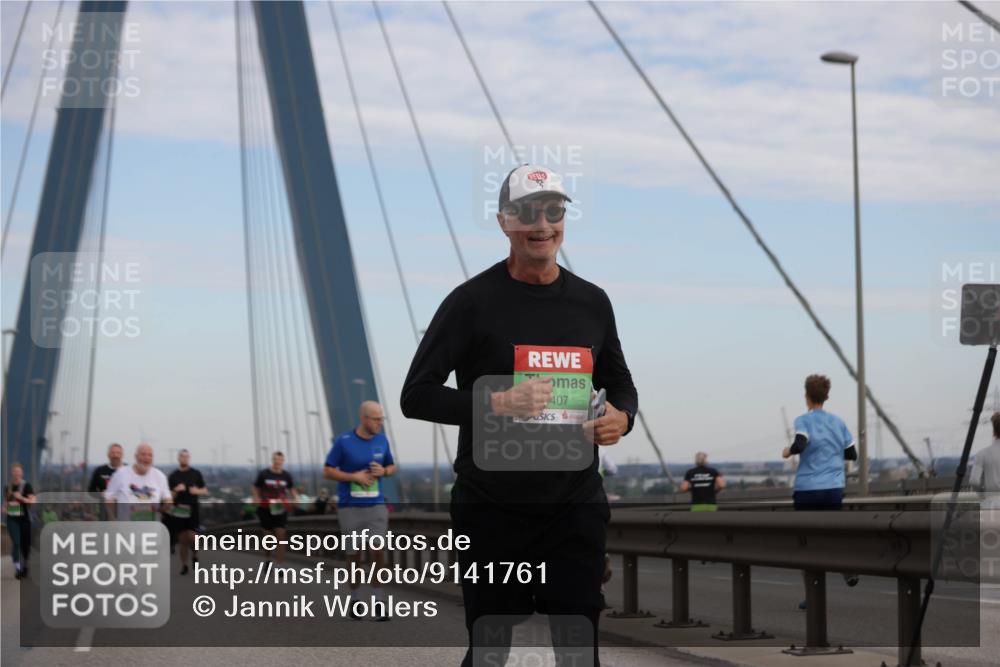 03.10.2025 - Köhlbrandbrückenlauf Jannik Wohlers http://msf.ph/oto/9141761 03.10.2025 15:39:15 Position 1 407 meine-sportfotos.de