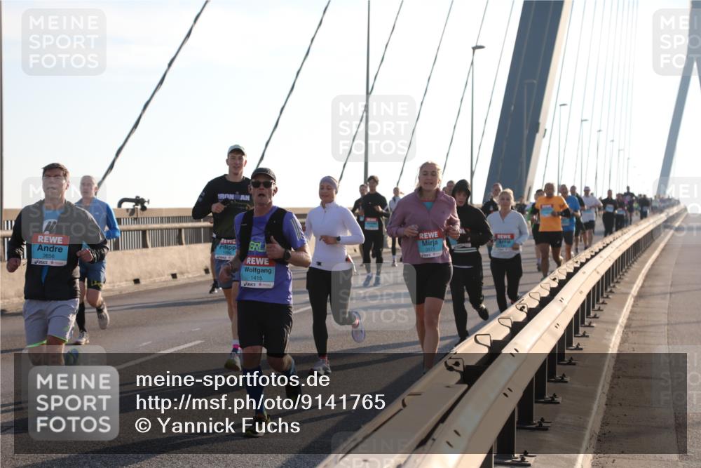 03.10.2025 - Köhlbrandbrückenlauf Yannick Fuchs http://msf.ph/oto/9141765 03.10.2025 08:26:55 Position 2 3656, 3579, 1415 meine-sportfotos.de