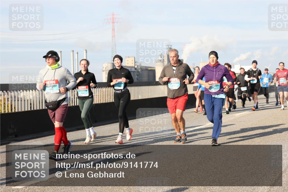 03.10.2025 - Köhlbrandbrückenlauf Lena Gebhardt http://msf.ph/oto/9141774 03.10.2025 09:59:37 Position 2 1692, 1850 meine-sportfotos.de