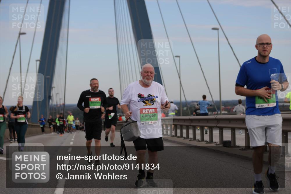 03.10.2025 - Köhlbrandbrückenlauf Jannik Wohlers http://msf.ph/oto/9141834 03.10.2025 15:39:20 Position 1 8538 meine-sportfotos.de