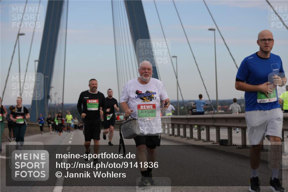 03.10.2025 - Köhlbrandbrückenlauf Jannik Wohlers http://msf.ph/oto/9141836 03.10.2025 15:39:20 Position 1 8538 meine-sportfotos.de
