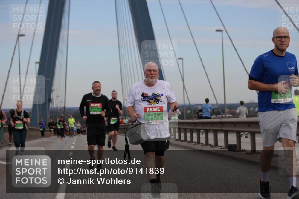 03.10.2025 - Köhlbrandbrückenlauf Jannik Wohlers http://msf.ph/oto/9141839 03.10.2025 15:39:20 Position 1 8538 meine-sportfotos.de
