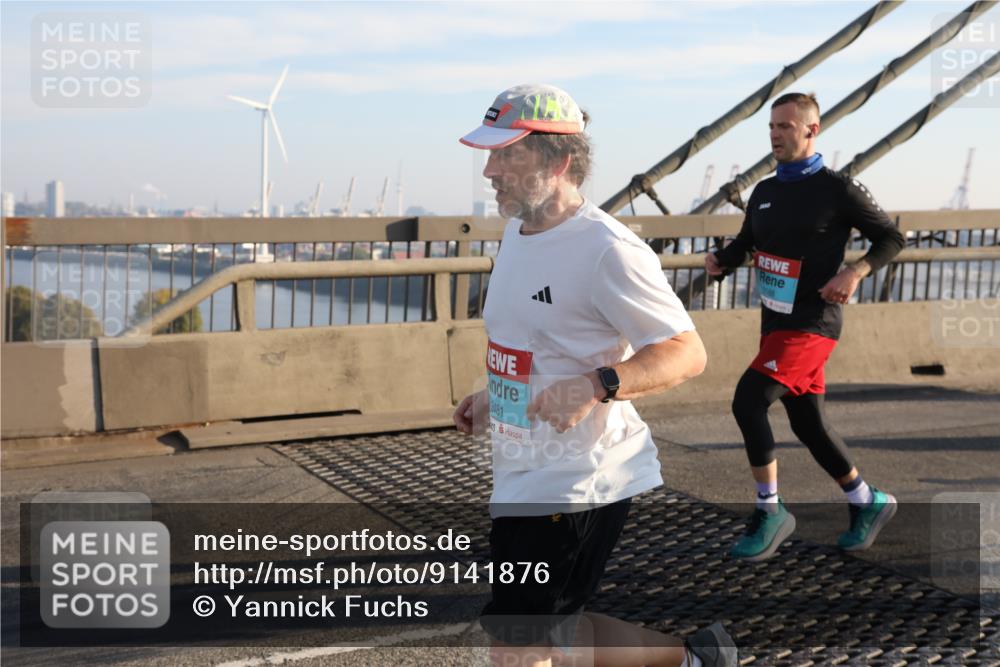 03.10.2025 - Köhlbrandbrückenlauf Yannick Fuchs http://msf.ph/oto/9141876 03.10.2025 08:27:07 Position 2 3481 meine-sportfotos.de