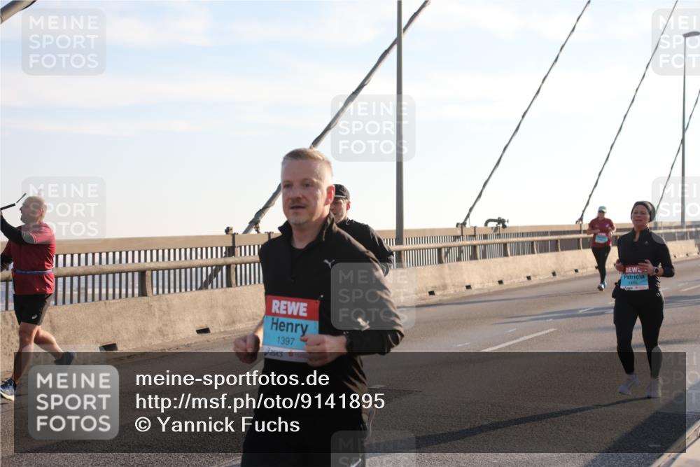 03.10.2025 - Köhlbrandbrückenlauf Yannick Fuchs http://msf.ph/oto/9141895 03.10.2025 08:27:09 Position 2 1397, 1496 meine-sportfotos.de
