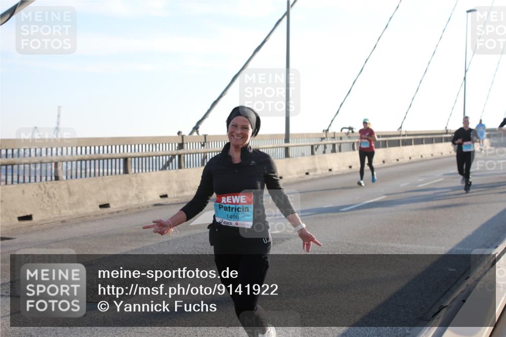 03.10.2025 - Köhlbrandbrückenlauf Yannick Fuchs http://msf.ph/oto/9141922 03.10.2025 08:27:11 Position 2 1496 meine-sportfotos.de