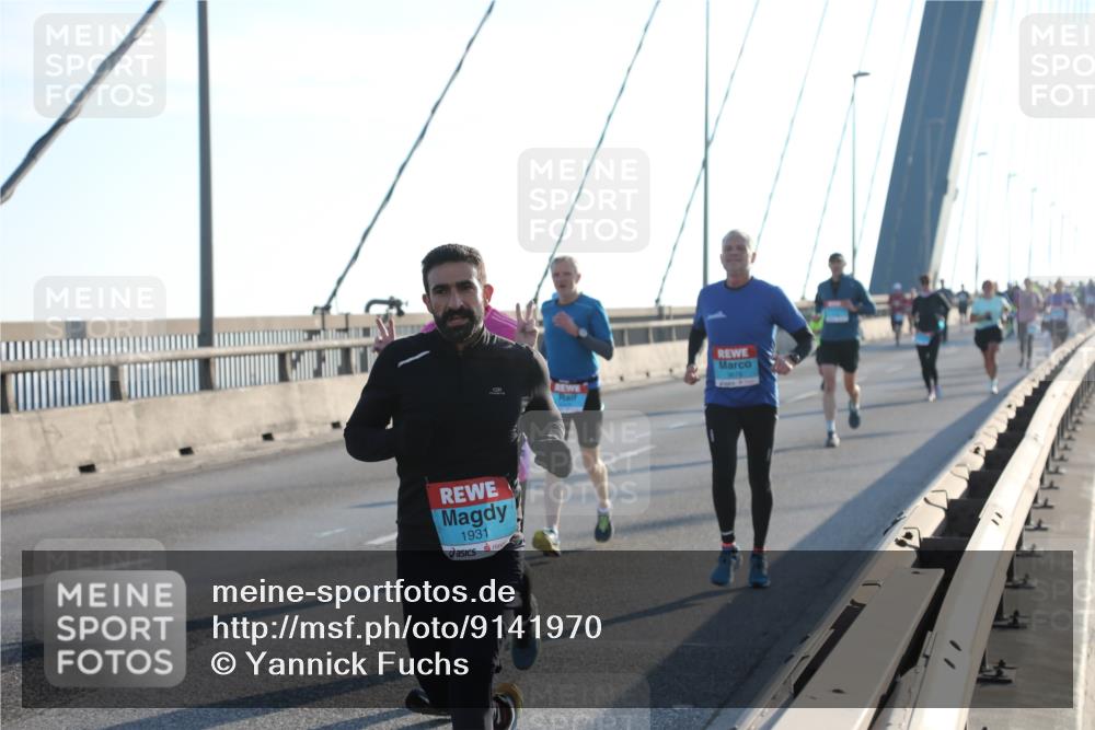 03.10.2025 - Köhlbrandbrückenlauf Yannick Fuchs http://msf.ph/oto/9141970 03.10.2025 08:27:16 Position 2 1931 meine-sportfotos.de