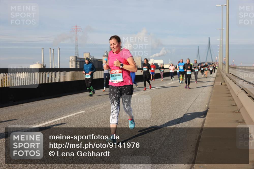 03.10.2025 - Köhlbrandbrückenlauf Lena Gebhardt http://msf.ph/oto/9141976 03.10.2025 09:59:48 Position 2  meine-sportfotos.de