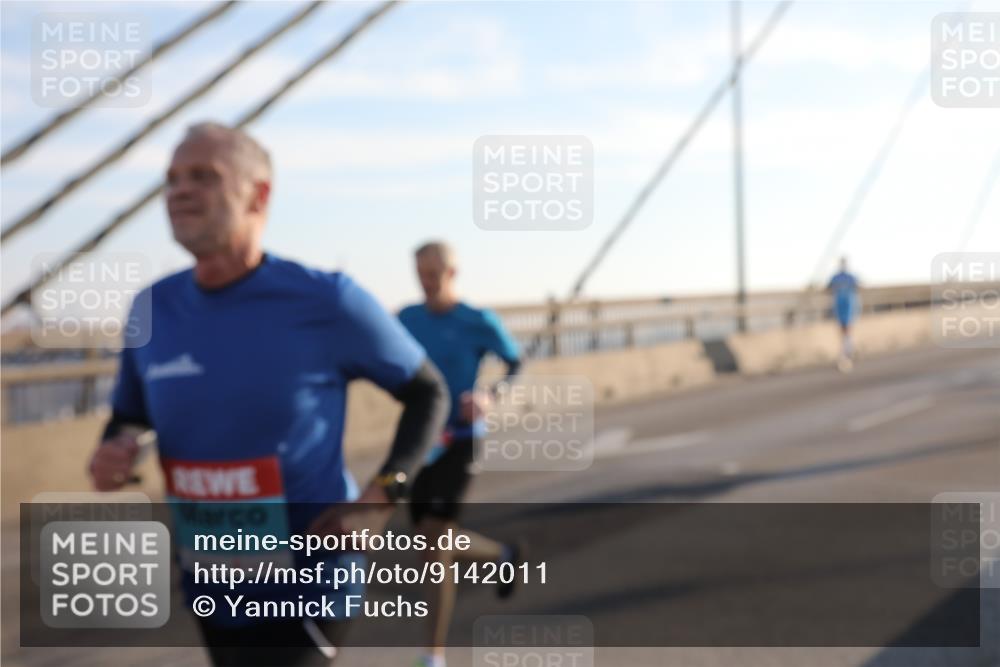 03.10.2025 - Köhlbrandbrückenlauf Yannick Fuchs http://msf.ph/oto/9142011 03.10.2025 08:27:18 Position 2  meine-sportfotos.de