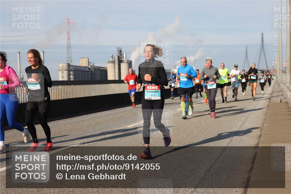 03.10.2025 - Köhlbrandbrückenlauf Lena Gebhardt http://msf.ph/oto/9142055 03.10.2025 09:59:52 Position 2 1049, 1615 meine-sportfotos.de