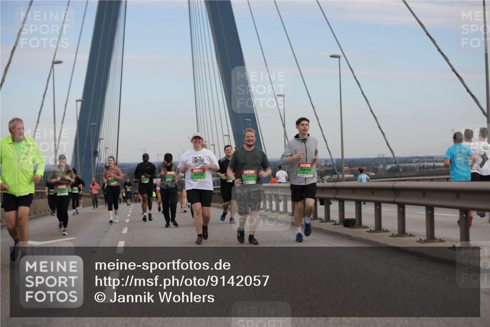 03.10.2025 - Köhlbrandbrückenlauf Jannik Wohlers http://msf.ph/oto/9142057 03.10.2025 15:40:33 Position 1  meine-sportfotos.de