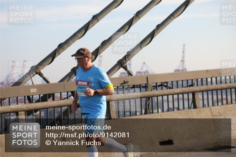 03.10.2025 - Köhlbrandbrückenlauf Yannick Fuchs http://msf.ph/oto/9142081 03.10.2025 08:27:23 Position 2 2760, 1286 meine-sportfotos.de
