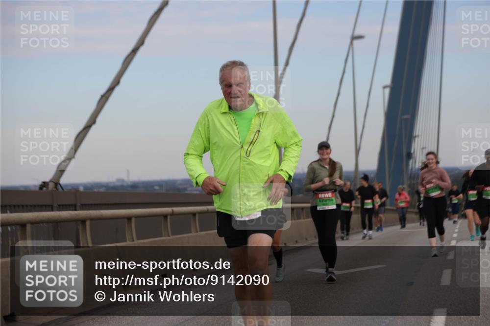 03.10.2025 - Köhlbrandbrückenlauf Jannik Wohlers http://msf.ph/oto/9142090 03.10.2025 15:40:35 Position 1  meine-sportfotos.de