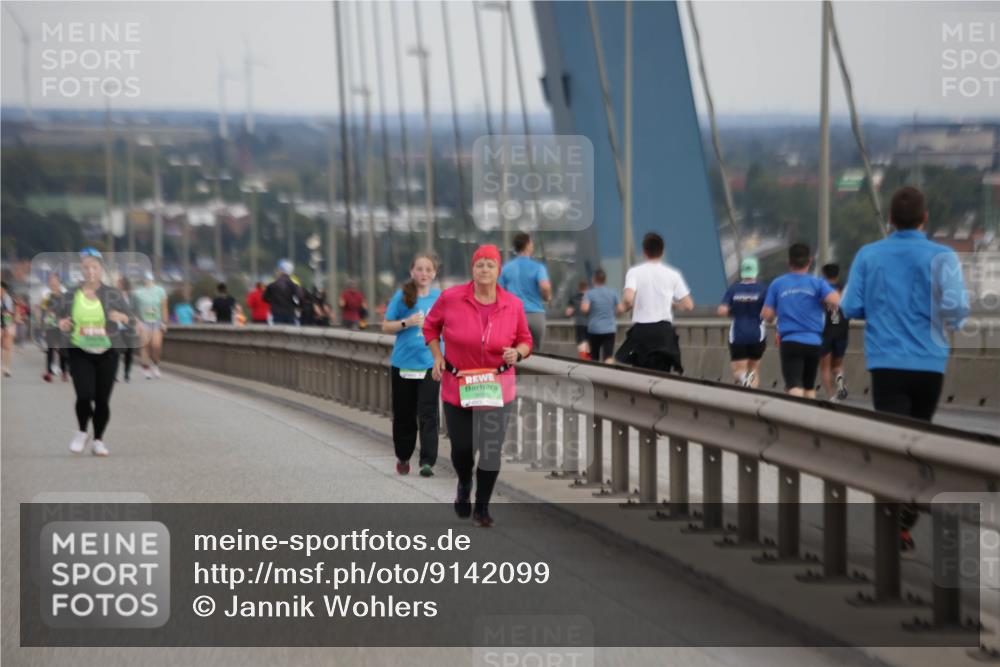 03.10.2025 - Köhlbrandbrückenlauf Jannik Wohlers http://msf.ph/oto/9142099 03.10.2025 15:41:17 Position 1  meine-sportfotos.de