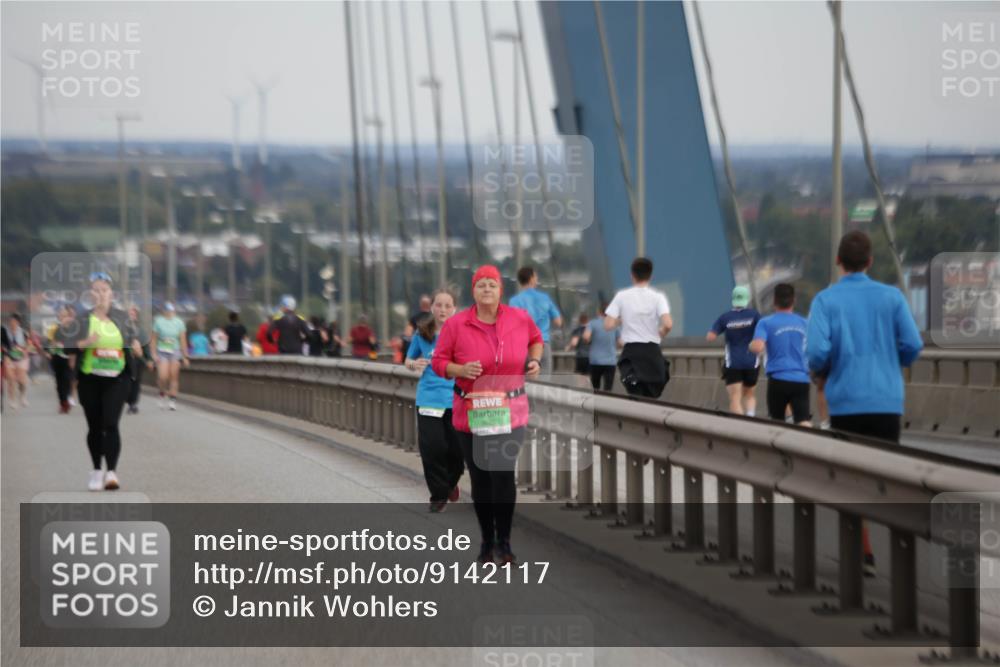 03.10.2025 - Köhlbrandbrückenlauf Jannik Wohlers http://msf.ph/oto/9142117 03.10.2025 15:41:17 Position 1  meine-sportfotos.de