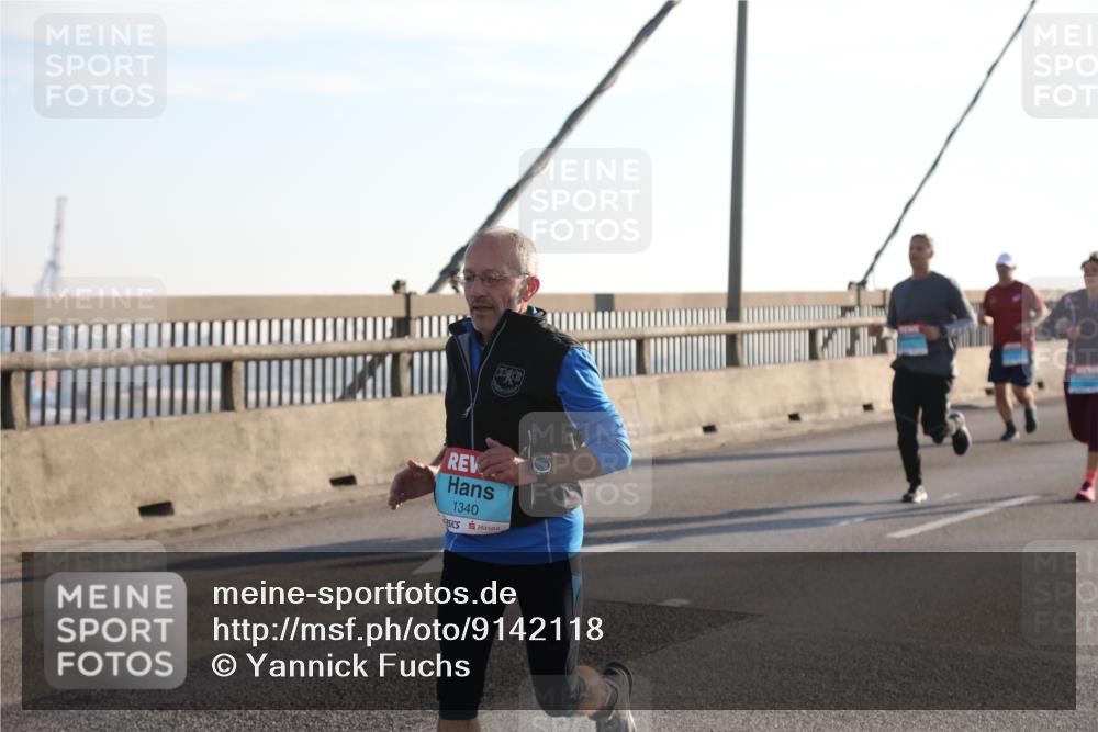 03.10.2025 - Köhlbrandbrückenlauf Yannick Fuchs http://msf.ph/oto/9142118 03.10.2025 08:27:29 Position 2 1340 meine-sportfotos.de