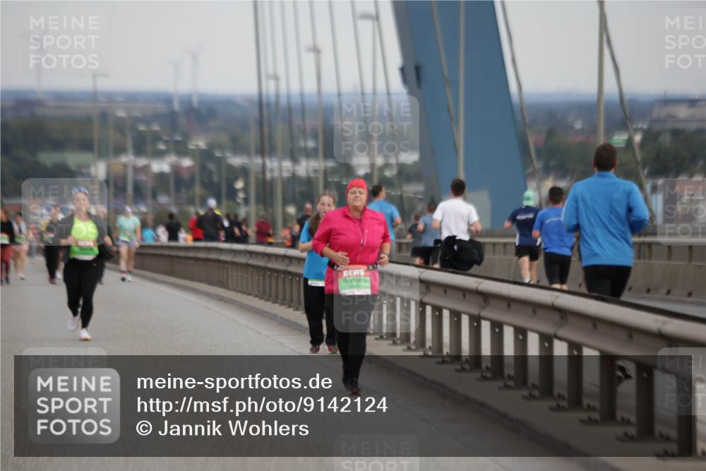 03.10.2025 - Köhlbrandbrückenlauf Jannik Wohlers http://msf.ph/oto/9142124 03.10.2025 15:41:17 Position 1  meine-sportfotos.de