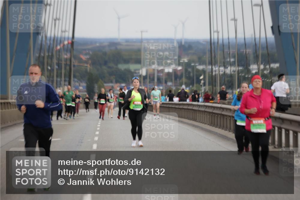 03.10.2025 - Köhlbrandbrückenlauf Jannik Wohlers http://msf.ph/oto/9142132 03.10.2025 15:41:19 Position 1  meine-sportfotos.de