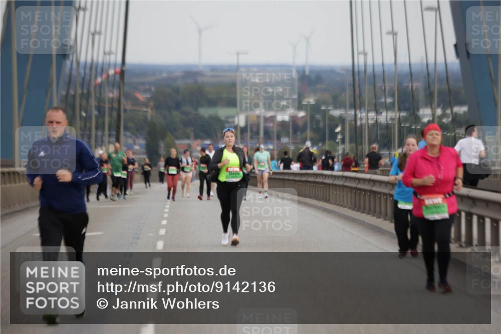03.10.2025 - Köhlbrandbrückenlauf Jannik Wohlers http://msf.ph/oto/9142136 03.10.2025 15:41:19 Position 1  meine-sportfotos.de