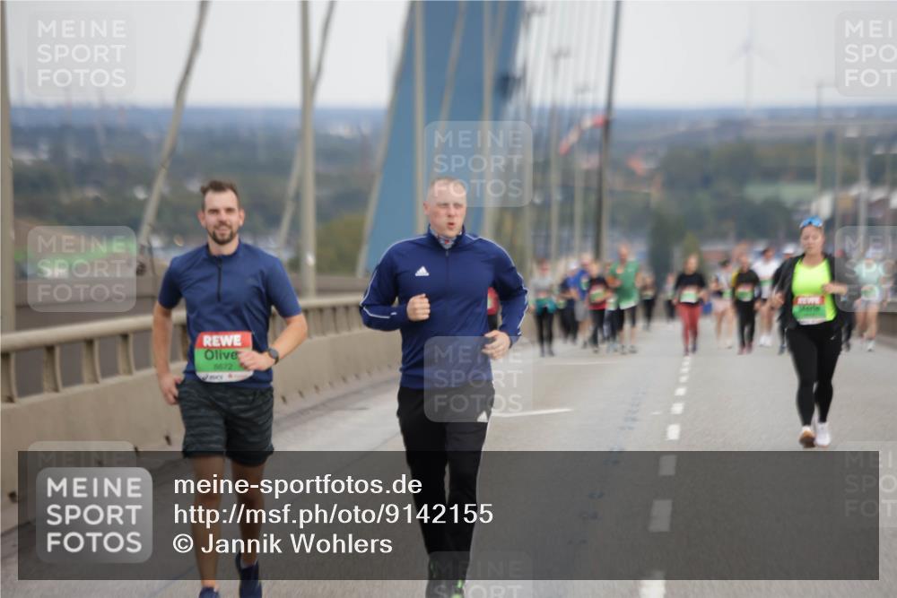 03.10.2025 - Köhlbrandbrückenlauf Jannik Wohlers http://msf.ph/oto/9142155 03.10.2025 15:41:20 Position 1 8672 meine-sportfotos.de