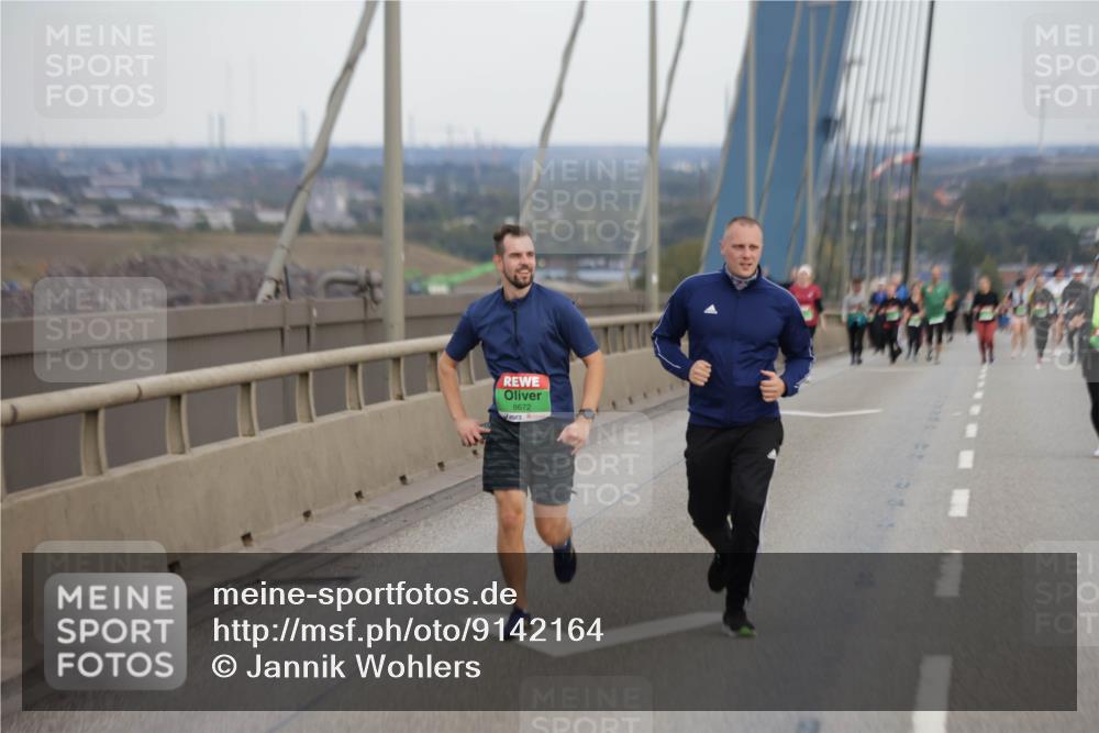 03.10.2025 - Köhlbrandbrückenlauf Jannik Wohlers http://msf.ph/oto/9142164 03.10.2025 15:41:21 Position 1 8672 meine-sportfotos.de