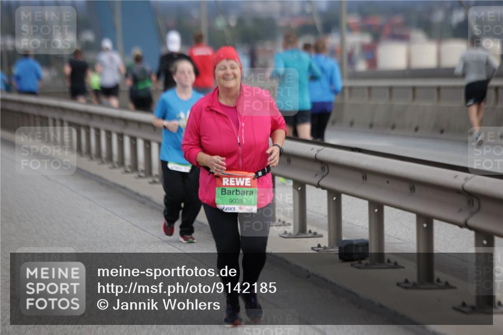 03.10.2025 - Köhlbrandbrückenlauf Jannik Wohlers http://msf.ph/oto/9142185 03.10.2025 15:41:25 Position 1 9035 meine-sportfotos.de