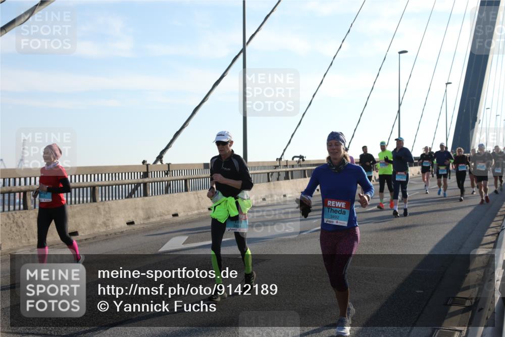 03.10.2025 - Köhlbrandbrückenlauf Yannick Fuchs http://msf.ph/oto/9142189 03.10.2025 08:27:35 Position 2 3492, 3434 meine-sportfotos.de