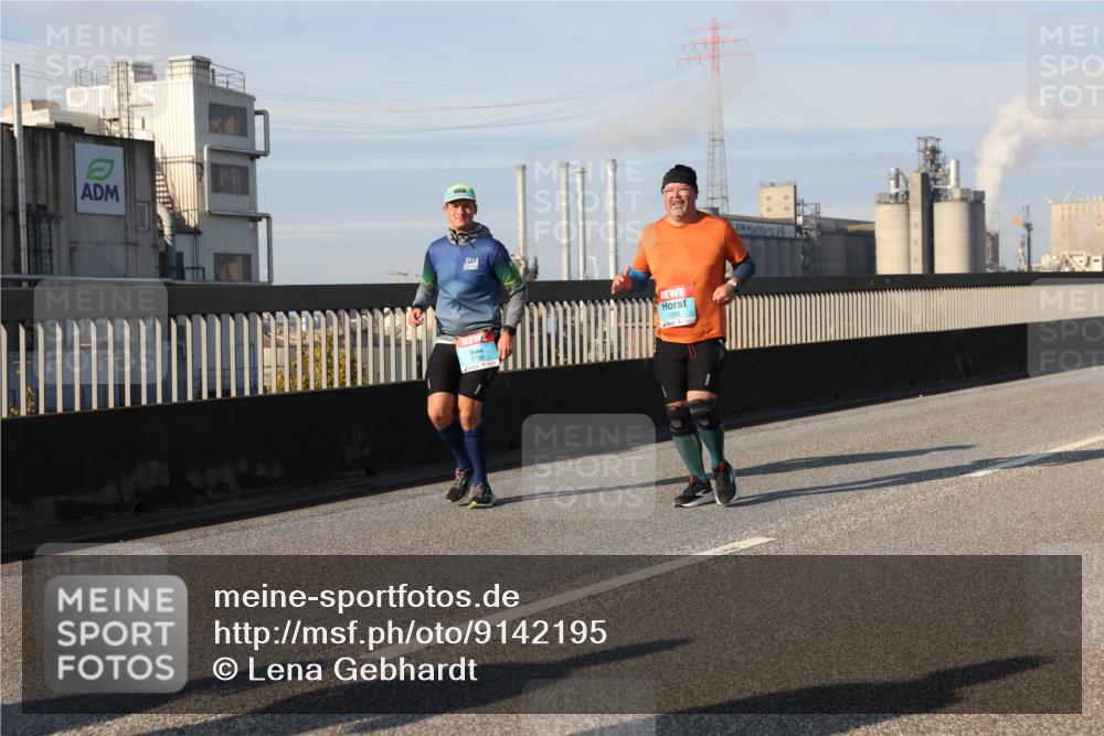 03.10.2025 - Köhlbrandbrückenlauf Lena Gebhardt http://msf.ph/oto/9142195 03.10.2025 09:59:59 Position 2 1593, 40 meine-sportfotos.de