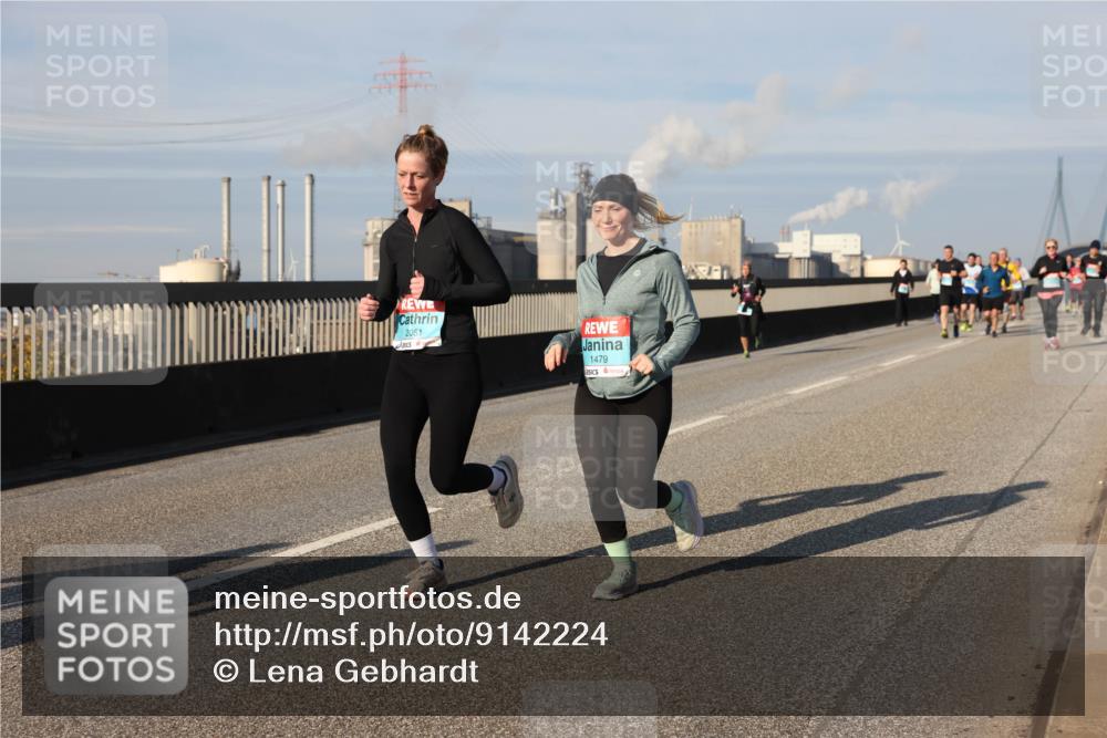 03.10.2025 - Köhlbrandbrückenlauf Lena Gebhardt http://msf.ph/oto/9142224 03.10.2025 10:00:01 Position 2 2051, 1479 meine-sportfotos.de