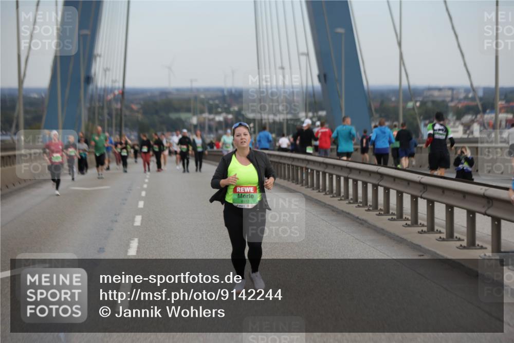 03.10.2025 - Köhlbrandbrückenlauf Jannik Wohlers http://msf.ph/oto/9142244 03.10.2025 15:41:29 Position 1 8512 meine-sportfotos.de