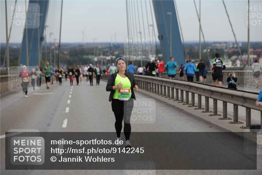 03.10.2025 - Köhlbrandbrückenlauf Jannik Wohlers http://msf.ph/oto/9142245 03.10.2025 15:41:29 Position 1 8512 meine-sportfotos.de