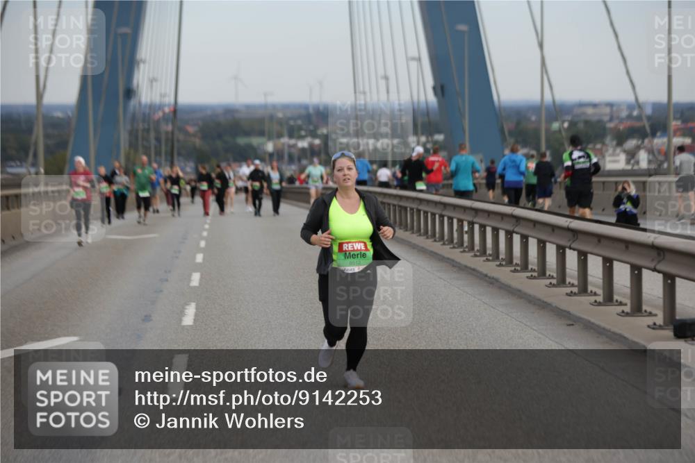 03.10.2025 - Köhlbrandbrückenlauf Jannik Wohlers http://msf.ph/oto/9142253 03.10.2025 15:41:29 Position 1 8512 meine-sportfotos.de
