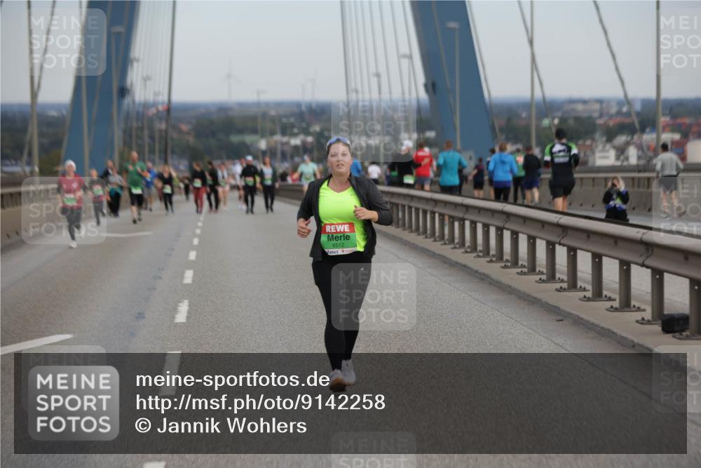 03.10.2025 - Köhlbrandbrückenlauf Jannik Wohlers http://msf.ph/oto/9142258 03.10.2025 15:41:30 Position 1 8512 meine-sportfotos.de