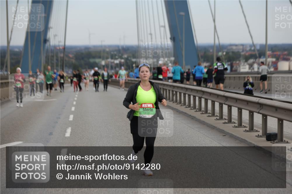 03.10.2025 - Köhlbrandbrückenlauf Jannik Wohlers http://msf.ph/oto/9142280 03.10.2025 15:41:30 Position 1 8512 meine-sportfotos.de