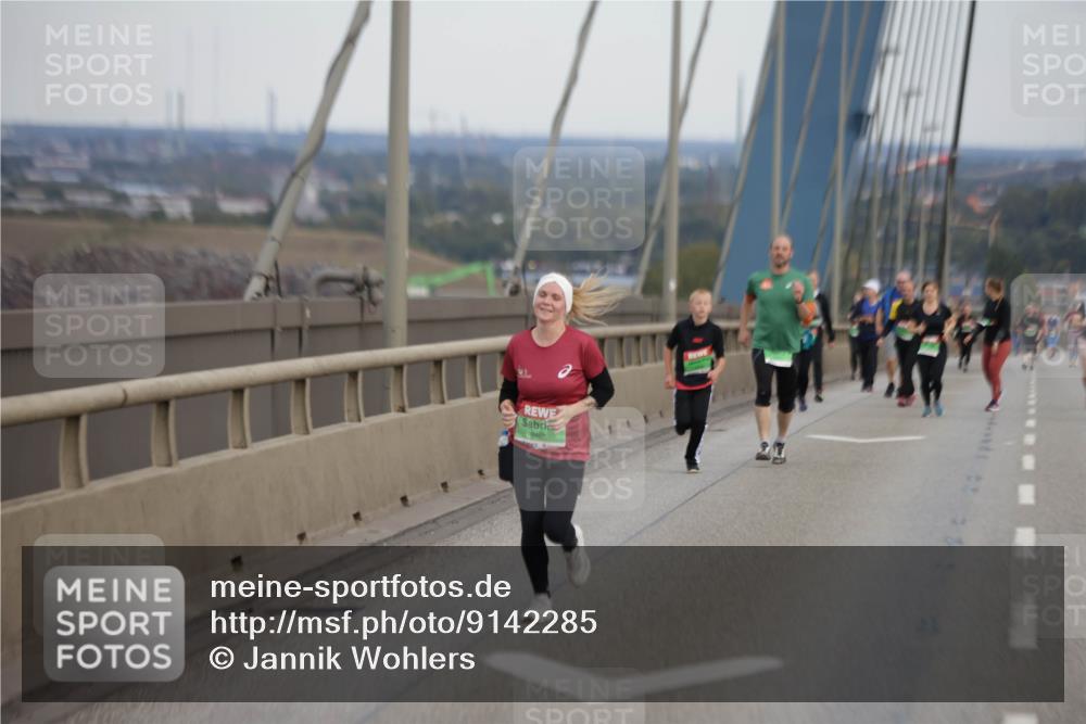 03.10.2025 - Köhlbrandbrückenlauf Jannik Wohlers http://msf.ph/oto/9142285 03.10.2025 15:41:35 Position 1 9465 meine-sportfotos.de