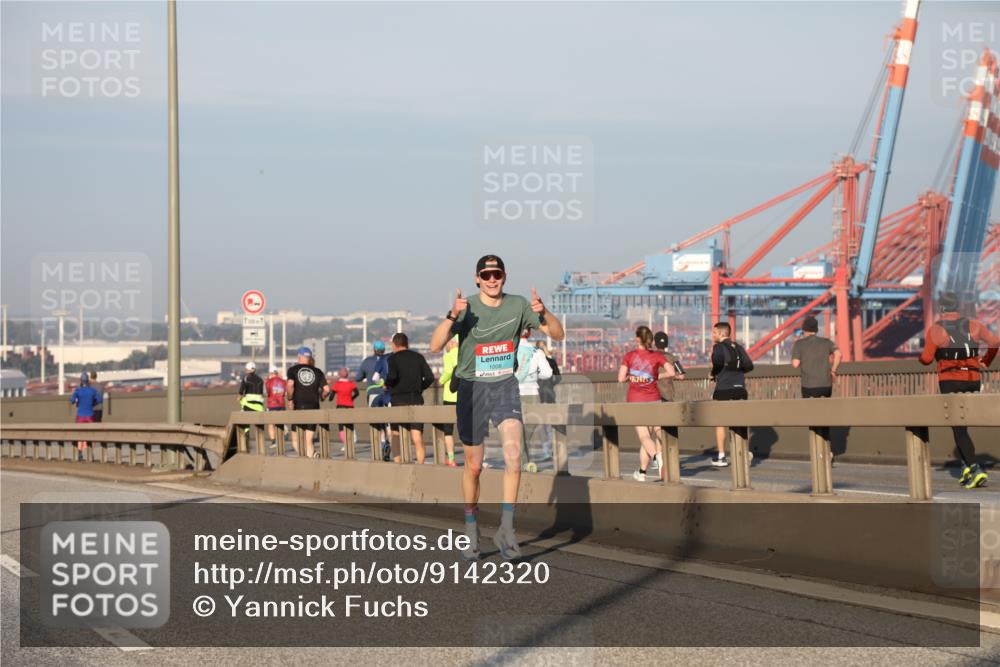 03.10.2025 - Köhlbrandbrückenlauf Yannick Fuchs http://msf.ph/oto/9142320 03.10.2025 08:27:53 Position 2  meine-sportfotos.de