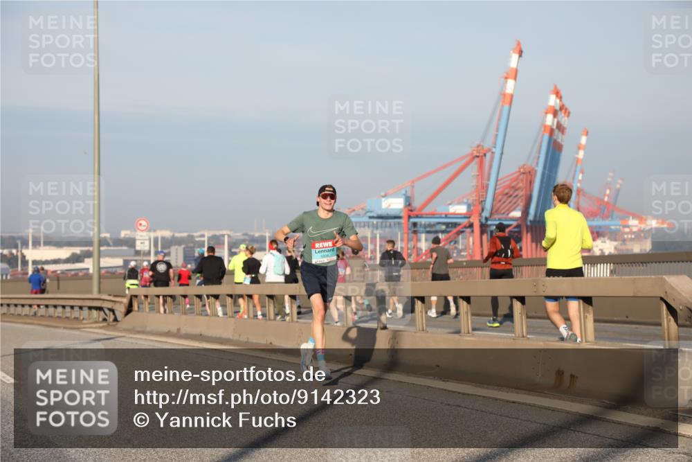 03.10.2025 - Köhlbrandbrückenlauf Yannick Fuchs http://msf.ph/oto/9142323 03.10.2025 08:27:53 Position 2 1008 meine-sportfotos.de