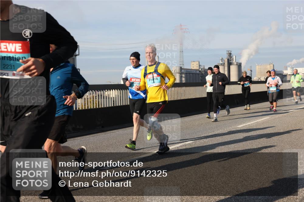 03.10.2025 - Köhlbrandbrückenlauf Lena Gebhardt http://msf.ph/oto/9142325 03.10.2025 10:00:11 Position 2 2231 meine-sportfotos.de