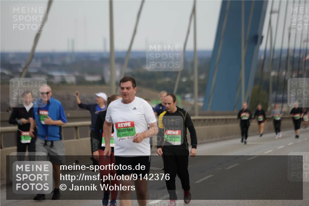 03.10.2025 - Köhlbrandbrückenlauf Jannik Wohlers http://msf.ph/oto/9142376 03.10.2025 15:41:54 Position 1 8663, 9375 meine-sportfotos.de