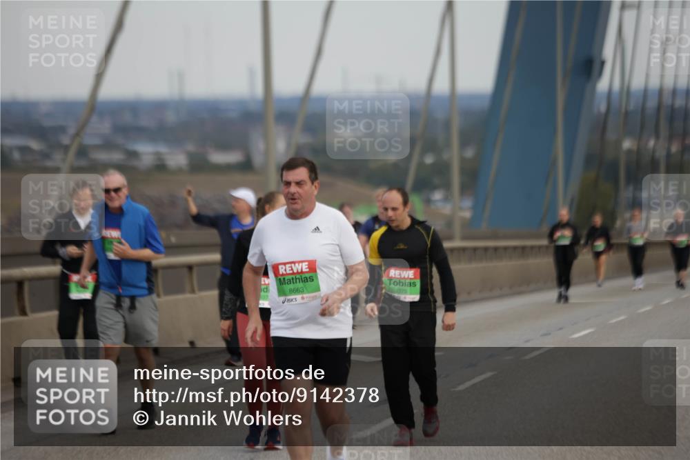 03.10.2025 - Köhlbrandbrückenlauf Jannik Wohlers http://msf.ph/oto/9142378 03.10.2025 15:41:54 Position 1 8663, 9375 meine-sportfotos.de