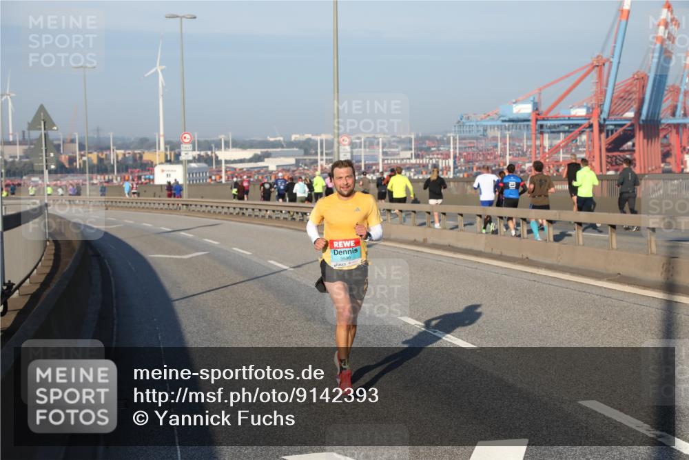 03.10.2025 - Köhlbrandbrückenlauf Yannick Fuchs http://msf.ph/oto/9142393 03.10.2025 08:28:00 Position 2 3590 meine-sportfotos.de