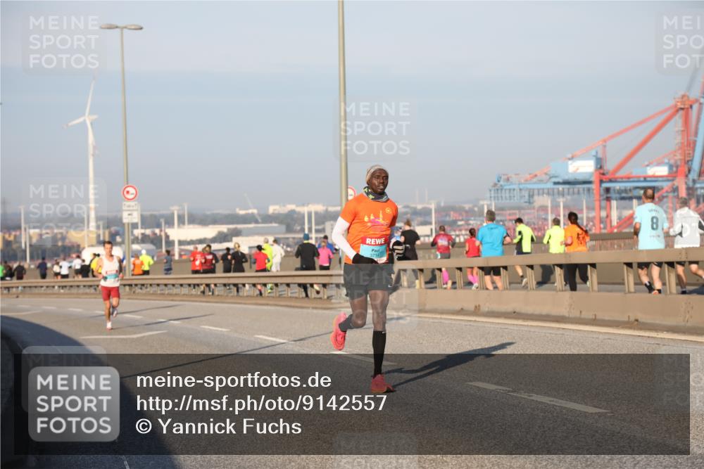 03.10.2025 - Köhlbrandbrückenlauf Yannick Fuchs http://msf.ph/oto/9142557 03.10.2025 08:28:59 Position 2 3714, 8 meine-sportfotos.de