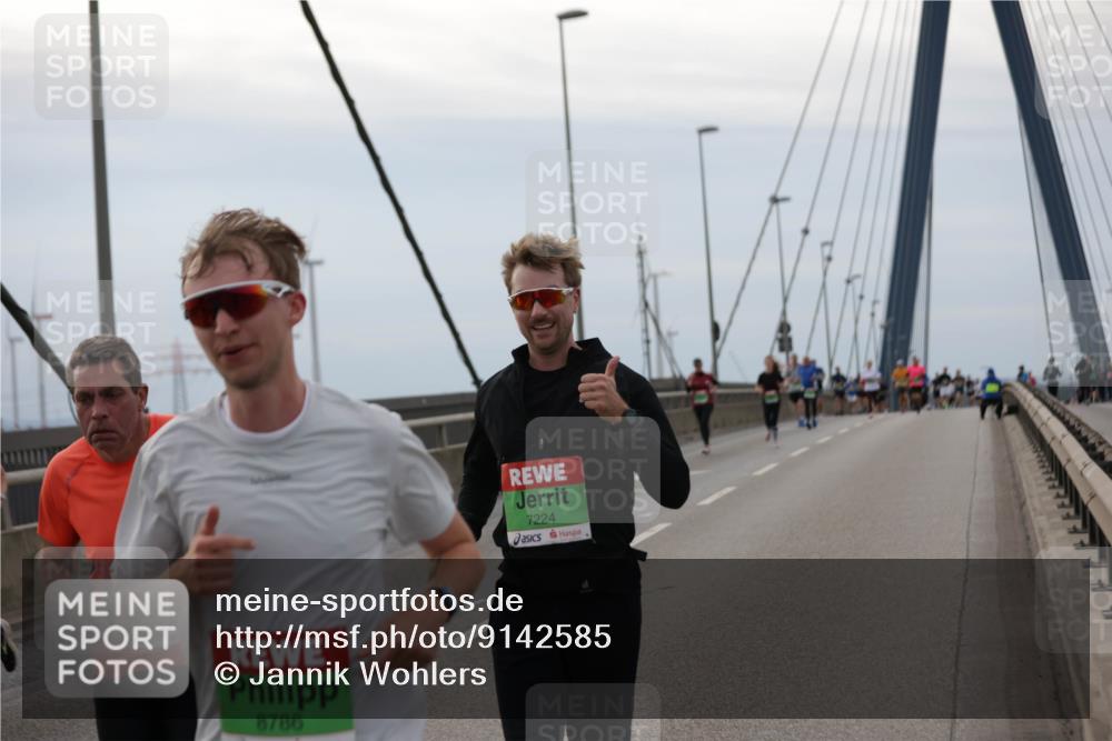 03.10.2025 - Köhlbrandbrückenlauf Jannik Wohlers http://msf.ph/oto/9142585 03.10.2025 15:42:31 Position 1 8786, 7224 meine-sportfotos.de