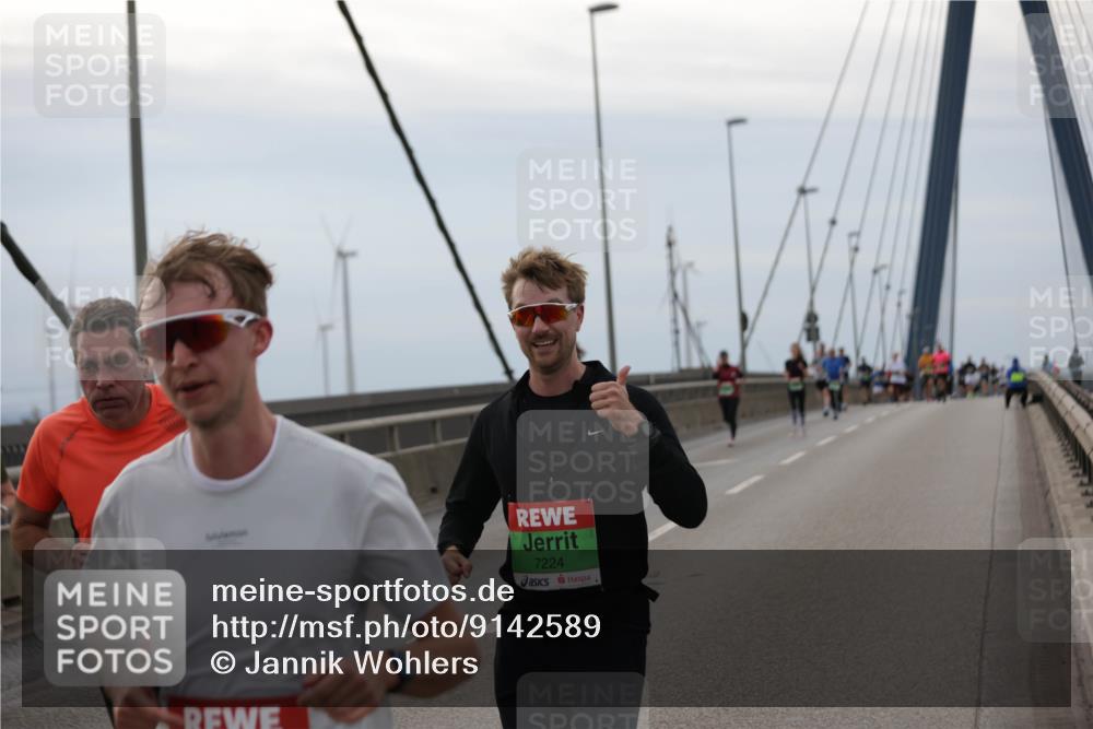 03.10.2025 - Köhlbrandbrückenlauf Jannik Wohlers http://msf.ph/oto/9142589 03.10.2025 15:42:31 Position 1 7224 meine-sportfotos.de