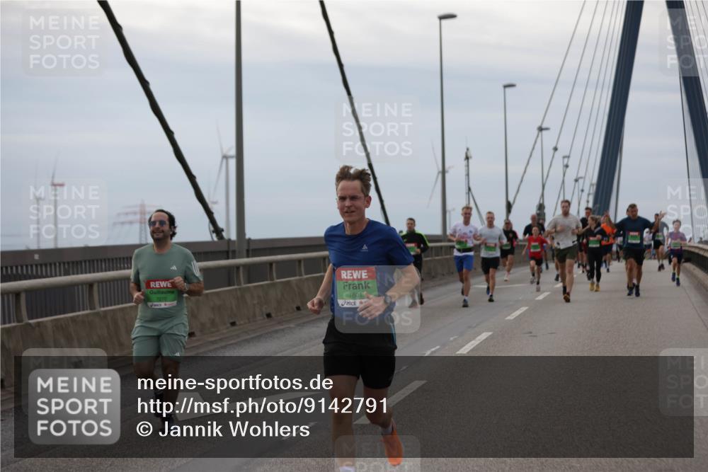 03.10.2025 - Köhlbrandbrückenlauf Jannik Wohlers http://msf.ph/oto/9142791 03.10.2025 15:44:05 Position 1 7270, 7601 meine-sportfotos.de