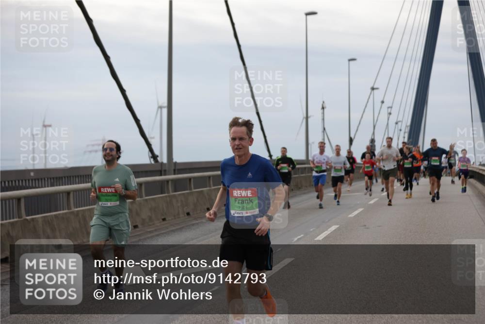03.10.2025 - Köhlbrandbrückenlauf Jannik Wohlers http://msf.ph/oto/9142793 03.10.2025 15:44:05 Position 1 7270, 7601 meine-sportfotos.de