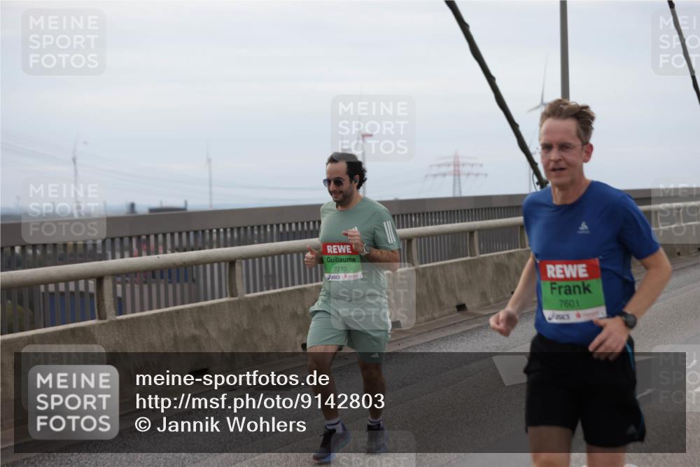03.10.2025 - Köhlbrandbrückenlauf Jannik Wohlers http://msf.ph/oto/9142803 03.10.2025 15:44:05 Position 1 7270, 7601 meine-sportfotos.de