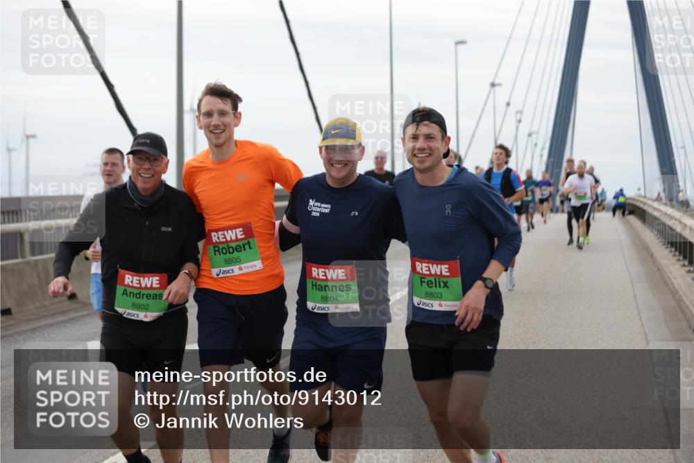 03.10.2025 - Köhlbrandbrückenlauf Jannik Wohlers http://msf.ph/oto/9143012 03.10.2025 15:44:17 Position 1 2024, 8802, 8805, 8804, 8803 meine-sportfotos.de