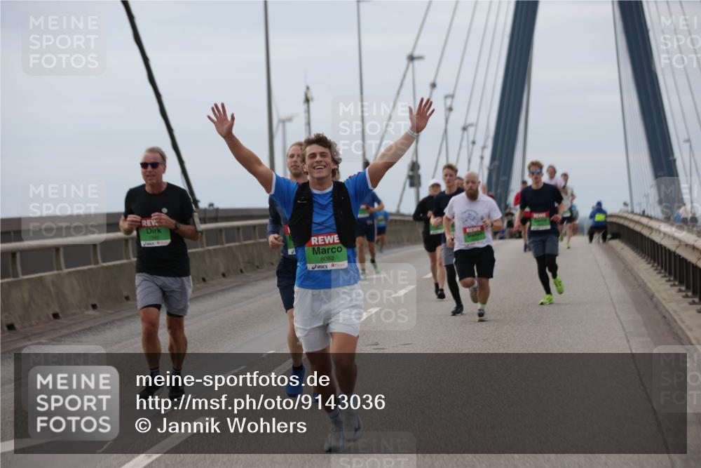 03.10.2025 - Köhlbrandbrückenlauf Jannik Wohlers http://msf.ph/oto/9143036 03.10.2025 15:44:18 Position 1 8082 meine-sportfotos.de