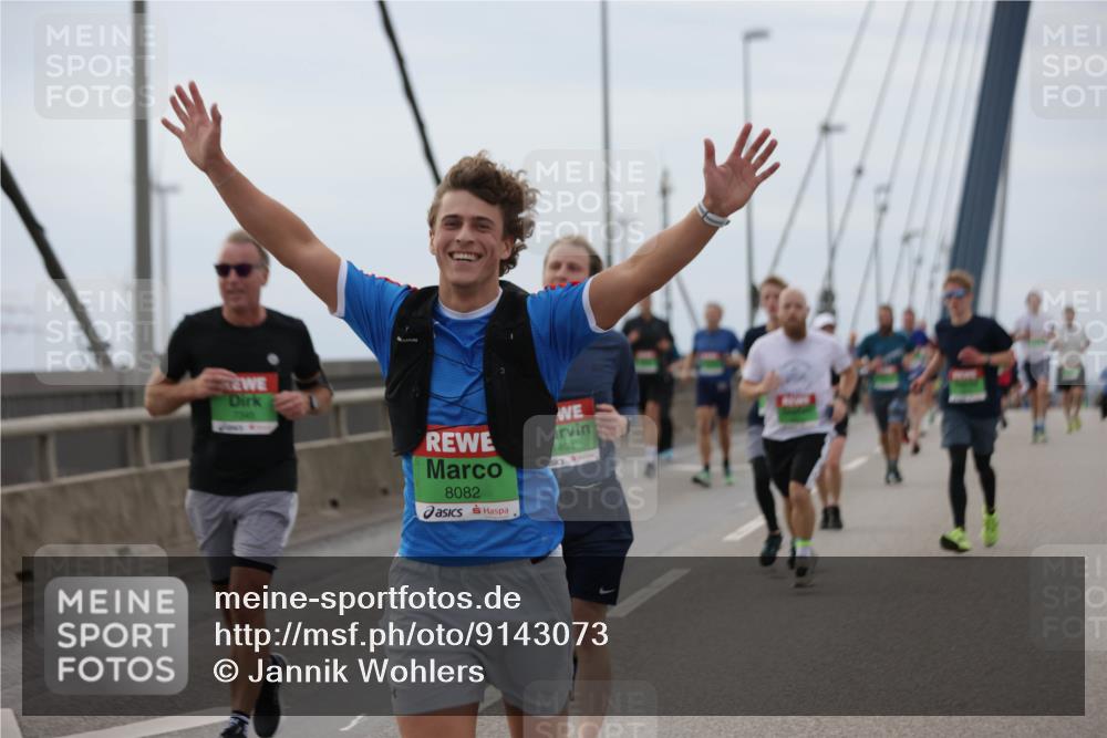 03.10.2025 - Köhlbrandbrückenlauf Jannik Wohlers http://msf.ph/oto/9143073 03.10.2025 15:44:20 Position 1 8082, 7494 meine-sportfotos.de