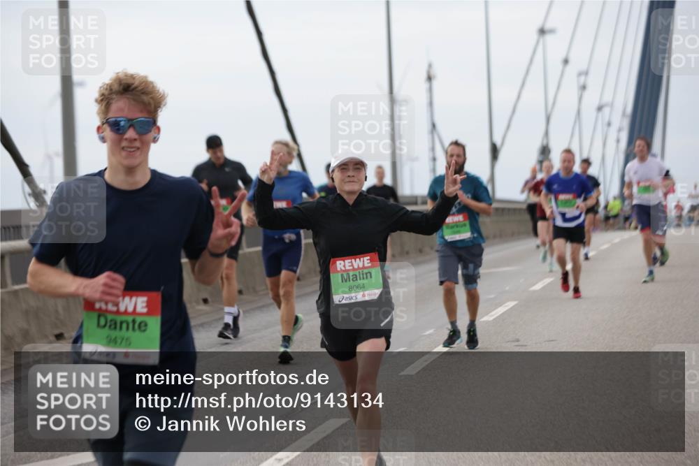 03.10.2025 - Köhlbrandbrückenlauf Jannik Wohlers http://msf.ph/oto/9143134 03.10.2025 15:44:24 Position 1 9475, 8064 meine-sportfotos.de